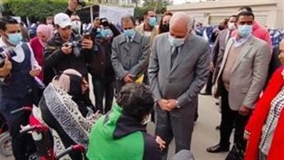 اليوم، تسليم 18 موتوسيكل و39 كرسيا كهربائيا لذوي الهمم بالجيزة