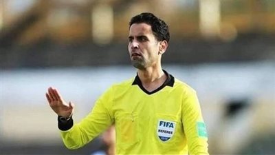 رسميا، كاف يعلن عن طاقم حكام السوبر الإفريقي بين الأهلي والزمالك 