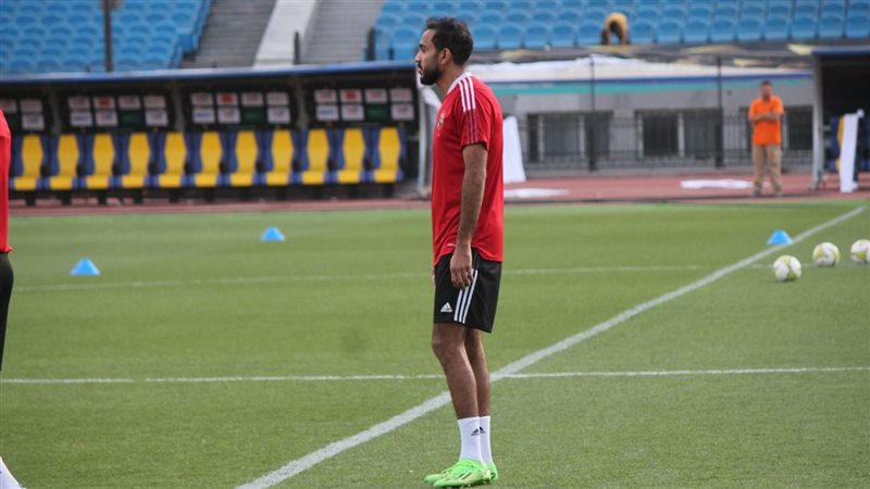 كهربا لاعب الاهلي،فيتو
