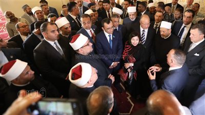 وزير الآثار: مسجد الظاهر بيبرس أيقونة للعمارة المملوكية في مصر (فيديو)