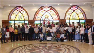 الرياضة: الوفود المشاركة بمنحة ناصر تزور الكاتدرائية المرقسية بالعباسية 