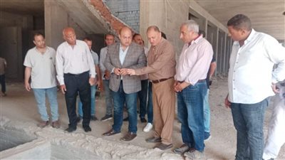 جولة ميدانية لنائب محافظ الجيزة لمتابعة مشروعات العياط (صور)