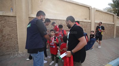 بدء توافد جماهير الأهلي على ملعب ستاد القاهرة (صور وفيديو )