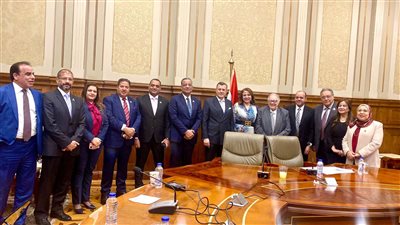 أحمد عيسى يستعرض المؤشرات الإيجابية لحركة السياحة الوافدة لمصر بمجلس الشيوخ 
