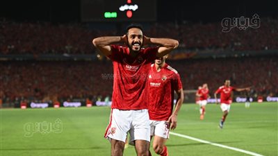 كهربا يسجل الهدف الثاني للأهلي في شباك الوداد (صور)