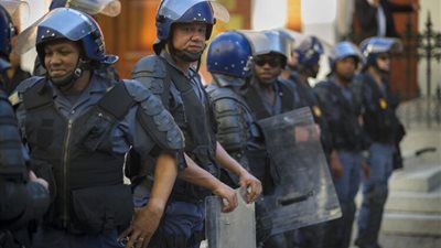 مقتل 8 أشخاص خلال هجوم مسلح في جنوب إفريقيا