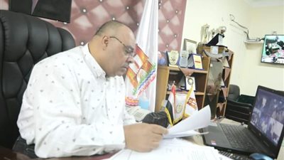 غرفة العمليات تباشر أعمالها فى متابعة امتحانات الدبلومات الفنية بالوادى الجديد 