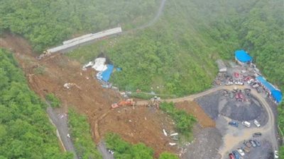 ارتفاع عدد ضحايا الانهيار الأرضي في الصين لـ19 قتيلا