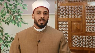 هل الأفضل الأضحية أم التصدق بثمنها على الفقراء والمساكين؟ الأزهر يجيب (فيديو)