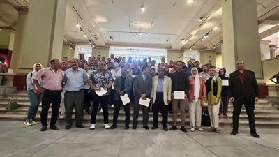 السياحة والآثار تنظم دورة تدريبية لعدد من الأثريين وأخصائي الترميم