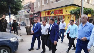 محافظ الشرقية يزور المعهد الأزهرى الثانوى ويتفقد الزقازيق 