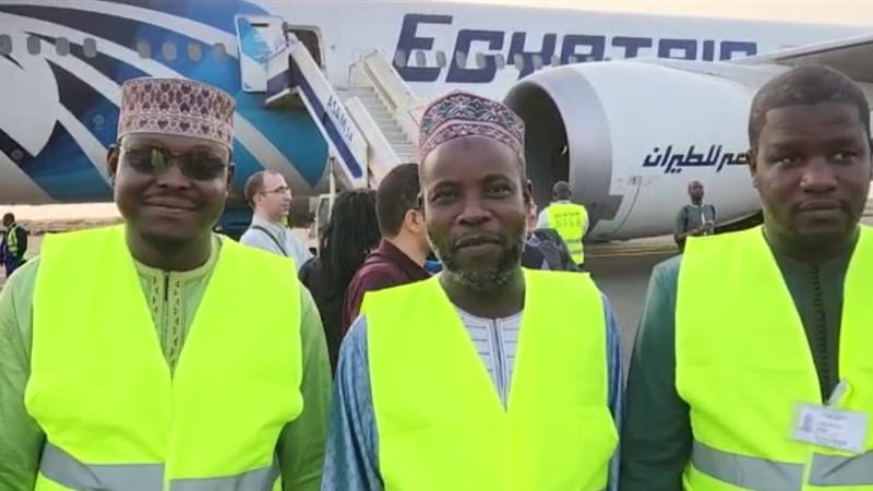 رحلات مصر للطيران