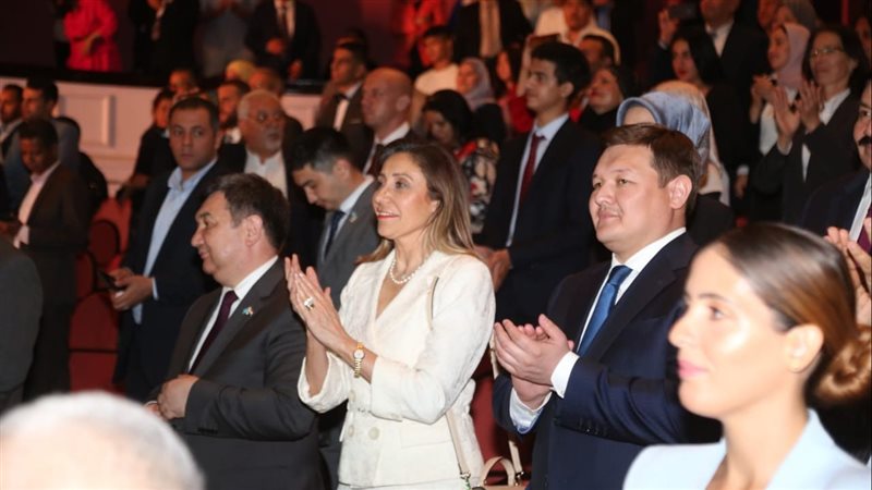 وزيرة الثقافة تشهد