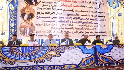 محافظ سوهاج ومدير الأمن يشهدان صلحا بالصوامعة شرق بأخميم (صور) 