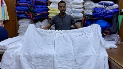 أسعار وأنواع ملابس الإحرام قبل بدء موسم الحج 2023 (فيديو وصور)