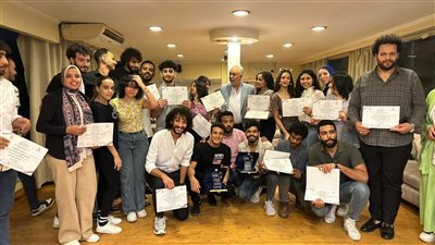 شباب المبدعين يحتفلون مع أشرف زكي بجوائز الإبداع (صور)