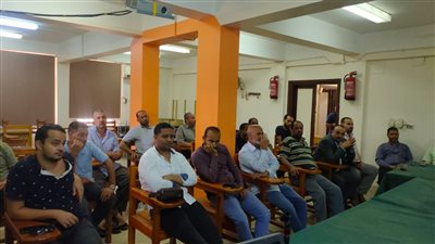 ندوة للعاملين بشركة مطاحن مصر العليا حول 