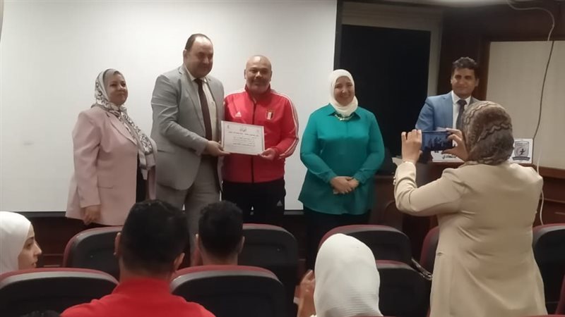 الشباب والرياضة تختتم