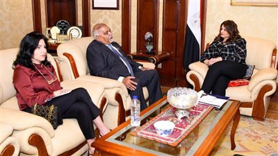 وزيرة الهجرة تلتقي مدير مكتب برنامج الغذاء العالمي بالقاهرة لبحث سبل التعاون 