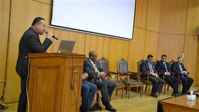 جامعة الإسكندرية تستضيف وفدا رفيع المستوى من جامعة لويفل الأمريكية