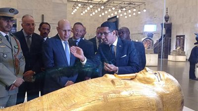 رئيس الجمهورية الإسلامية الموريتانية يزور المتحف القومي للحضارة