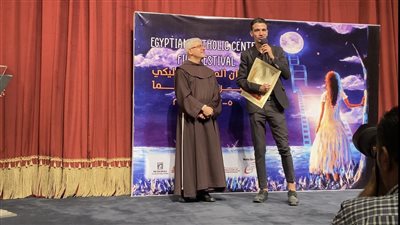 تكريم الزميل عمر صبحي من المركز الكاثوليكي للسينما 