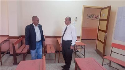 وكيل تعليم الأقصر يتفقد مقار اللجان استعدادًا لامتحانات الثانوية العامة 