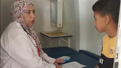تقديم الخدمات الطبية لـ 774 مواطنًا من أهالى قرية الغربوة بالإسماعيلية 