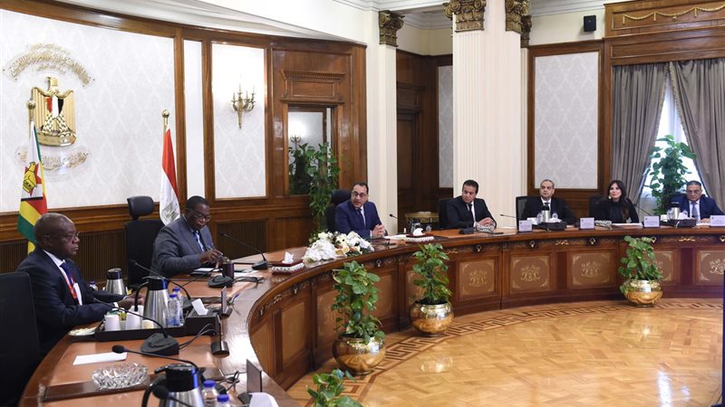 اجتماع برئاسة الدكتور