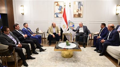 محافظ جنوب سيناء يستقبل وفد لجنة النقل بالبرلمان