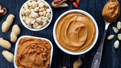 طريقة عمل زبدة الفول السوداني، قدميها لأطفالك قبل التمارين لمدهم بالطاقة اللازمة 