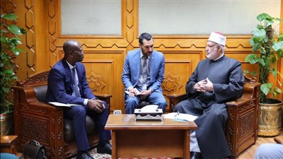 وكيل الأزهر يبحث التعاون المشترك مع سفير توجو بالمغرب
