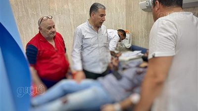 صحة مطروح تكشف حالة المصابين نتيجة انقلاب سيارة ميكروباص (صور)