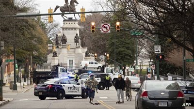 إصابة 7 أشخاص بإطلاق نار في حفل تخرج مدرسة ثانوية بمدينة ريتشموند الأمريكية (فيديو)