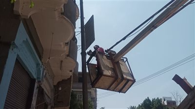 التصدي للتعديات بالبناء والإعلانات ومواعيد غلق المحلات ببلبيس شرقية 