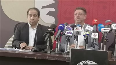 فيتوريا يفتح النار على الكاف ويطالب مصر بعدم السكوت على هذا الأمر