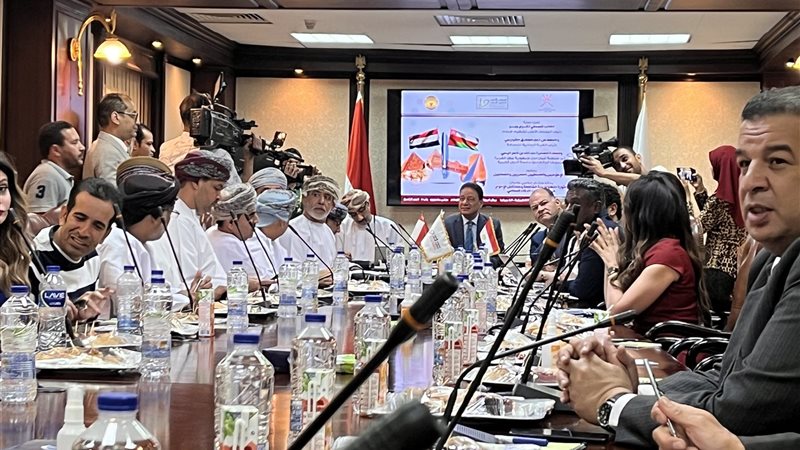 المنتدى المصر العماني،