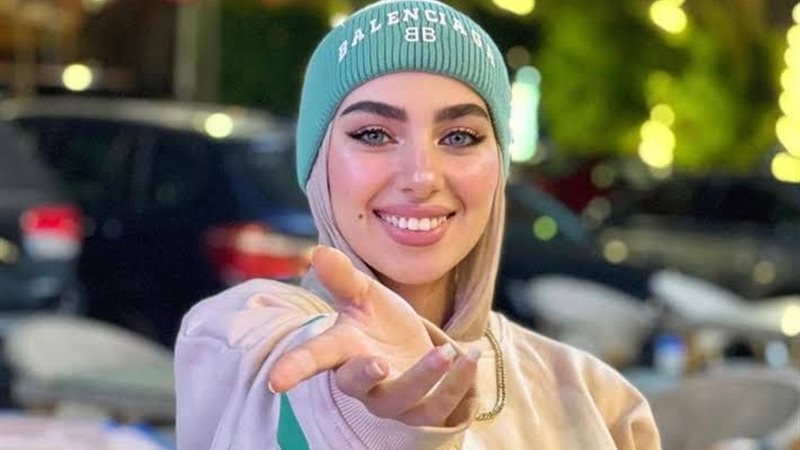 البلوجر هدير عاطف،
