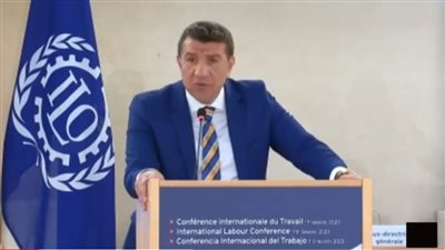 أمين اتحاد النفط يدعو لتضافر الجهود لإنهاء أزمات العمال في الدول العربية