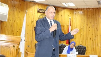 تدريب المرشحين للعمل رؤساء مراكز توزيع أسئلة الثانوية العامة 2023