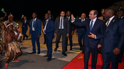 الرئيس السيسي يصل زامبيا