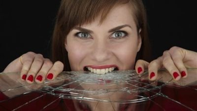 يفضلون أكل الورق والزجاج والصابون، تعرف على مرضى متلازمة بيكا وأسبابها