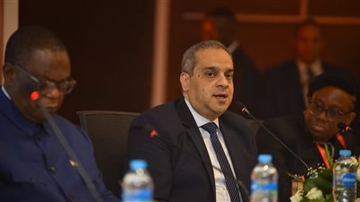 هيئة الدواء المصرية تعقد جلسة حوارية بالمؤتمر الطبي الأفريقي الثاني