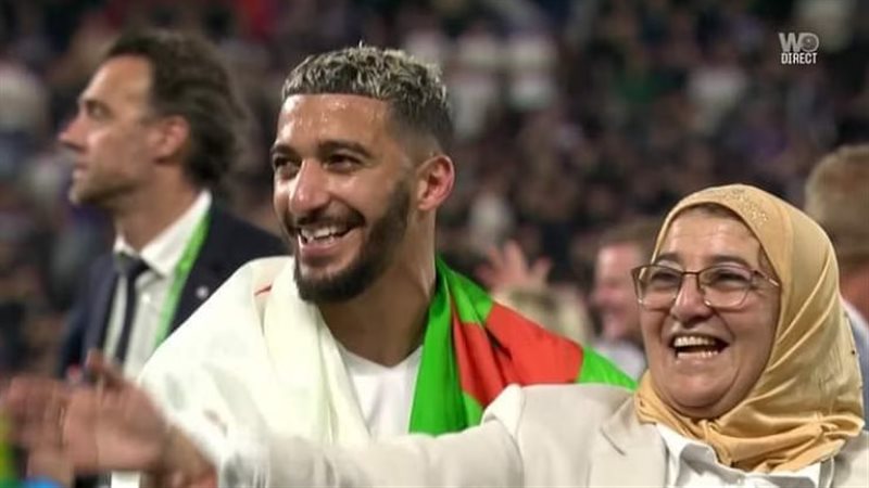 سعيد بن رحمة يحتفل