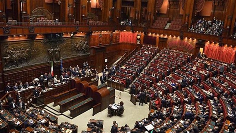 البرلمان الإيطالي،