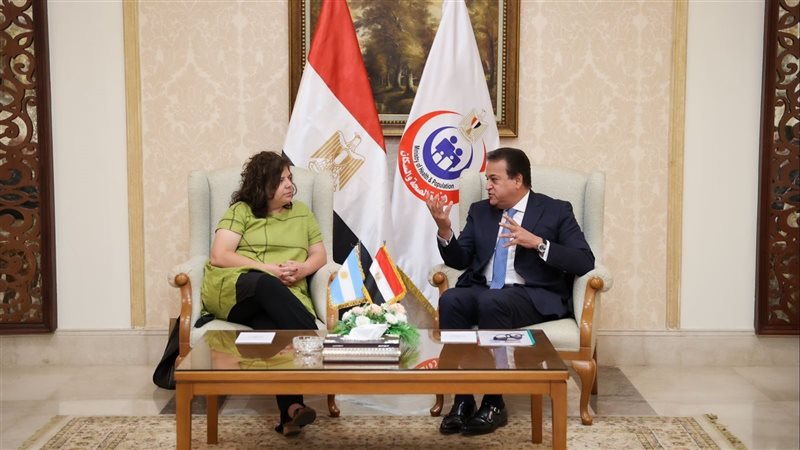 وزير الصحة د.خالد