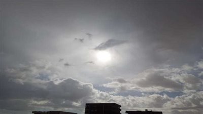 الطقس الآن: تكاثر السحب الرعدية على مناطق من شمال البلاد والقاهرة الكبرى