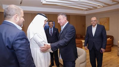 استقبال رائع من الوداد لبعثة الأهلي فور وصولها إلى المغرب (فيديو)