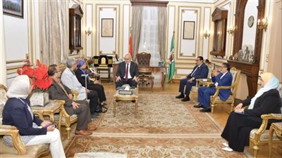 الخشت يلتقي لجنة اختيار أفضل جامعة صديقة للبيئة التابعة للأعلى للجامعات