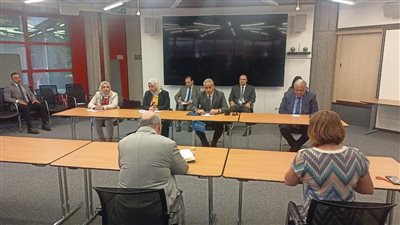 وزير العمل يلتقي مدير منظمة الهجرة الدولية بجنيف